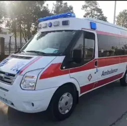 虹口区救护车转运/长途跨省市返乡拉回家/危重病人租赁价格收费用